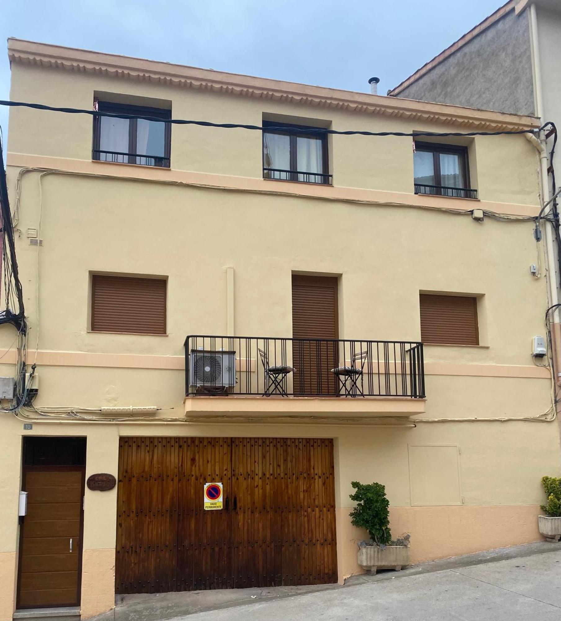 Cal Pintabotes - Apartamento Nuevo En Camarasa Екстериор снимка